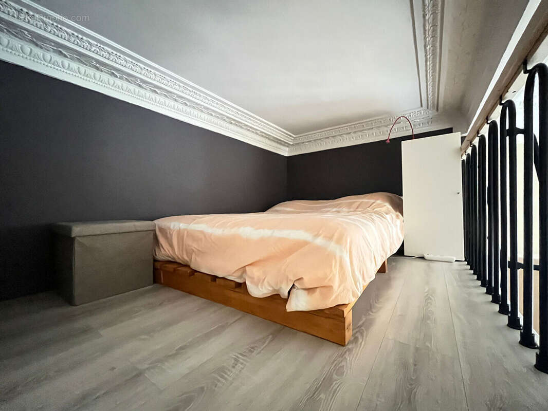 Levallois - studio + mezzanine - 190 000 euros fai - photo 4