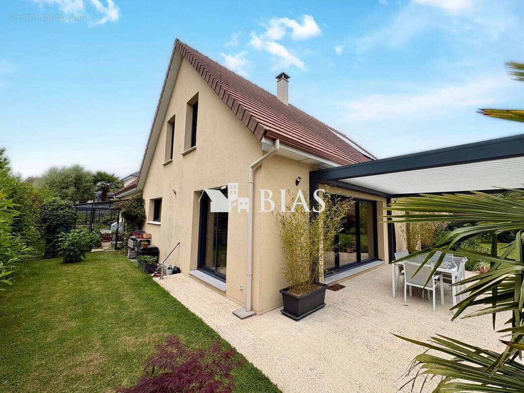 Maison 124 m² à Bourg-Achard  - photo 3