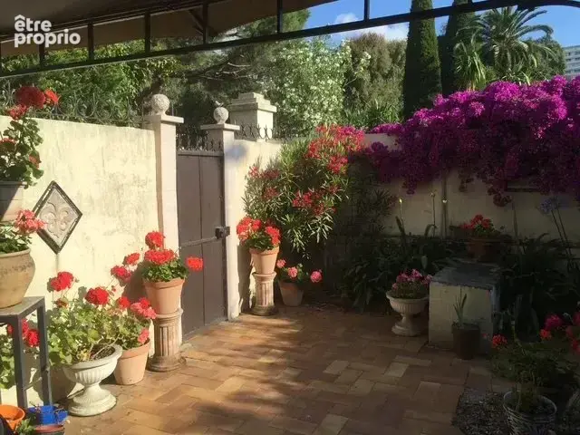 Cannes pointe Croisette,  duplex en rdj avec grande terrasse - photo 2