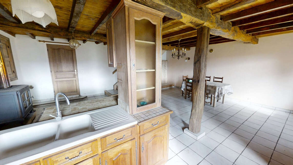 Maison à SAUVIAT