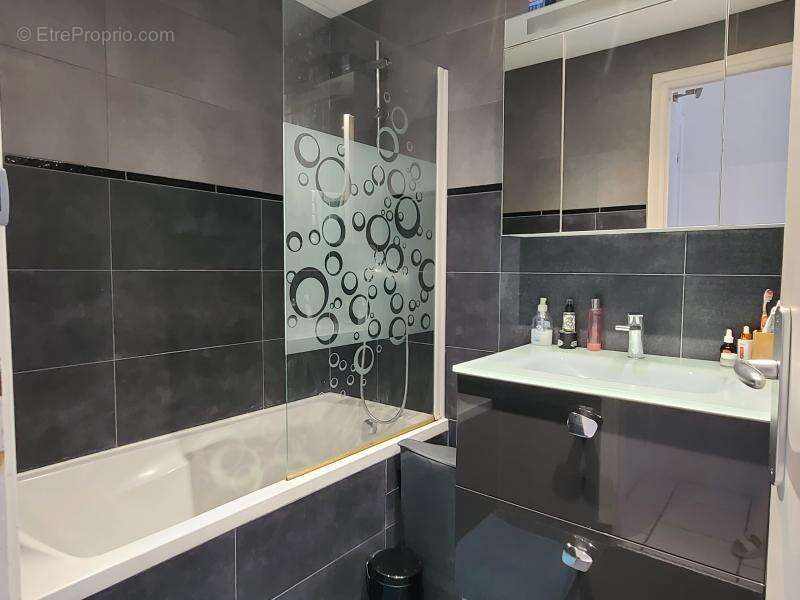 Appartement à RUEIL-MALMAISON