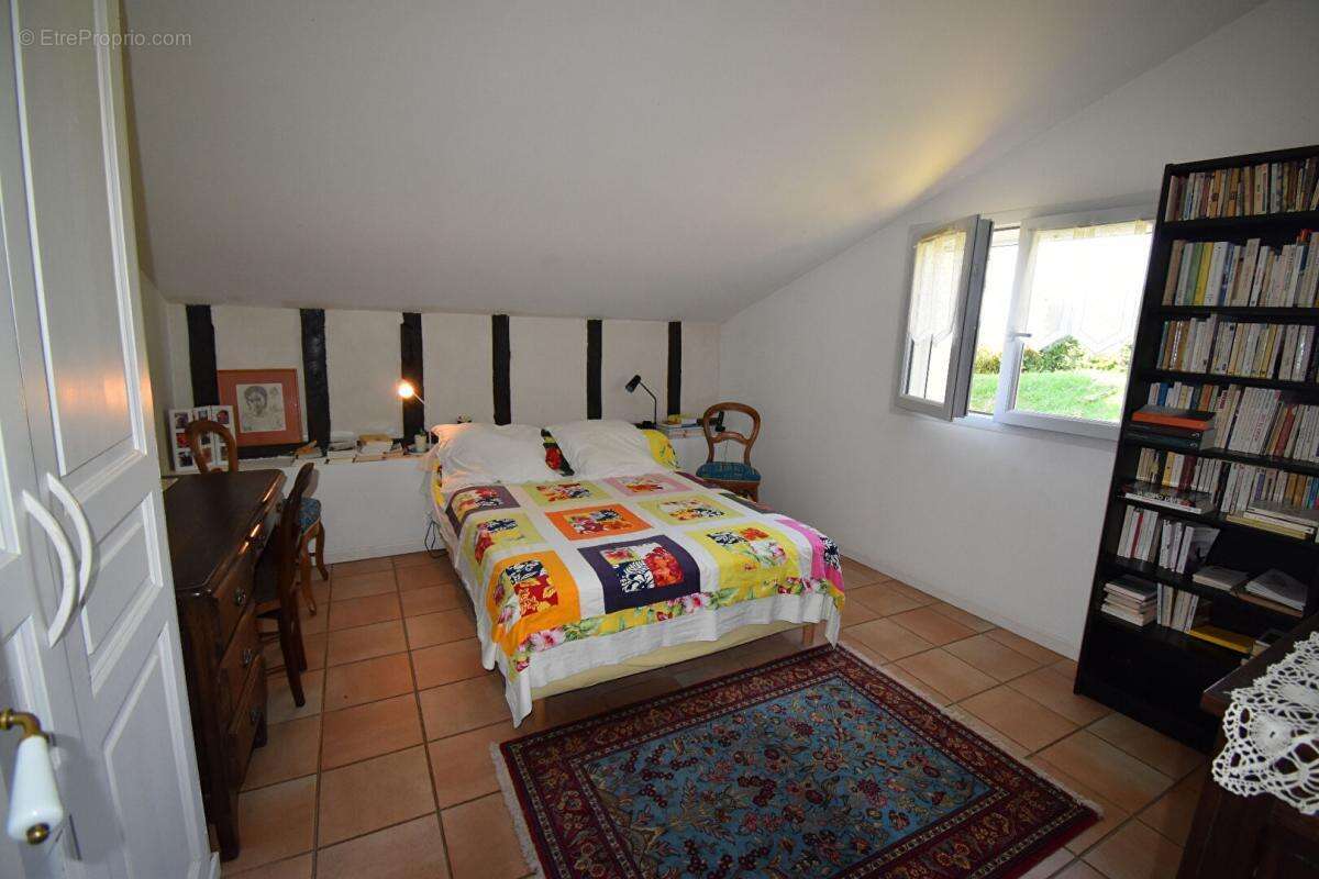 Maison 5 minutes de PONTONX  159 M2 SUR TERRAIN DE 6000 M2 - photo 7