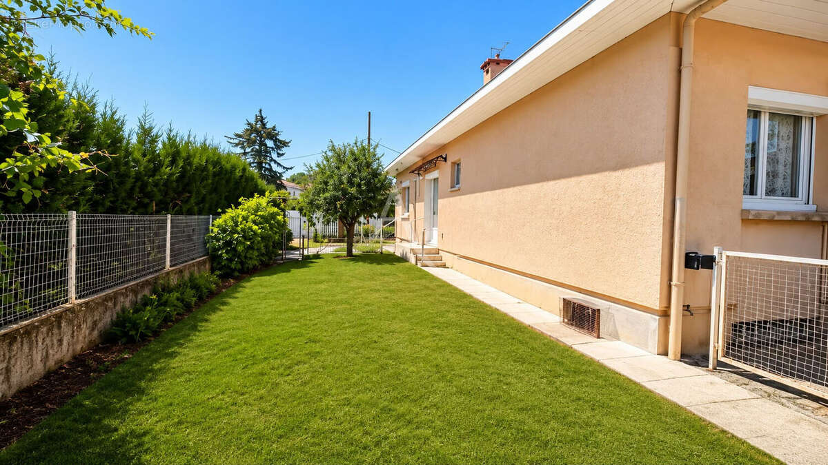Maison à COLOMIERS