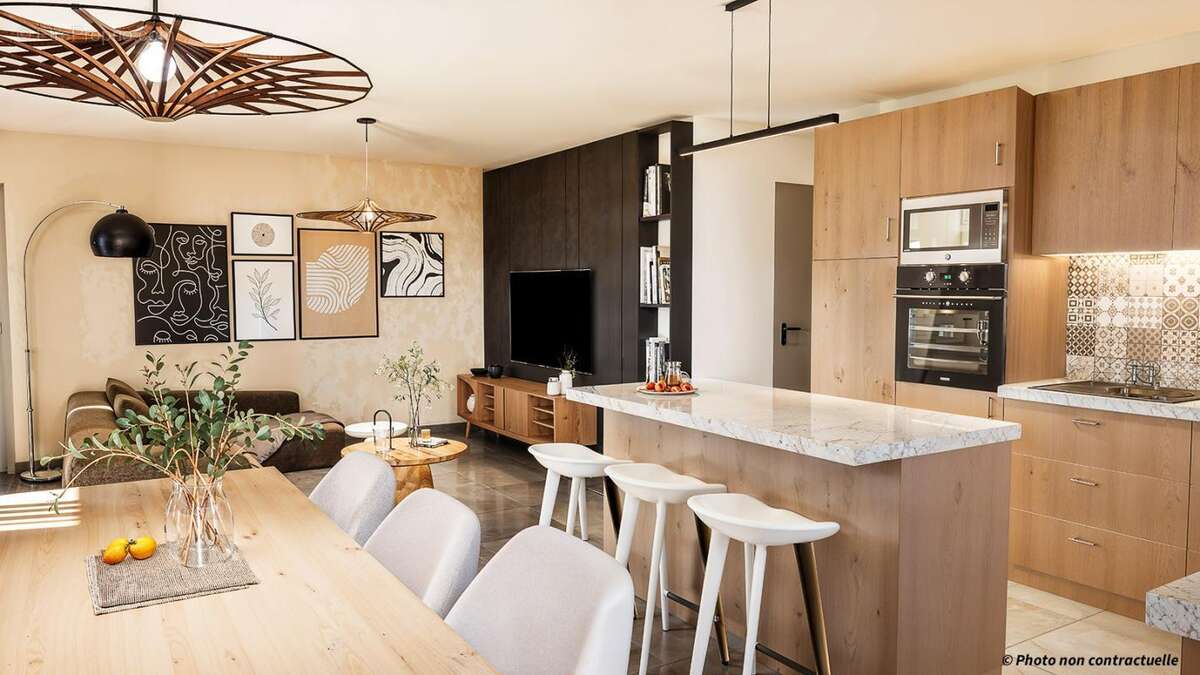 Maison à LES MAGNILS-REIGNIERS