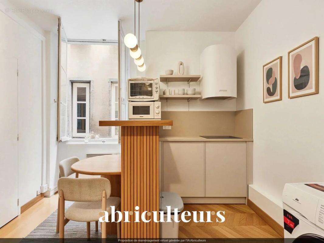 Appartement lumineux de 27 m² à rénover, emplacement d’exception entre Terreaux et Saint-Nizier – Investissement idéal - photo 3