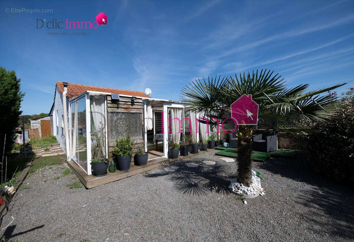 Longère 99m2 + studio 30m2 à Soullans - photo 7