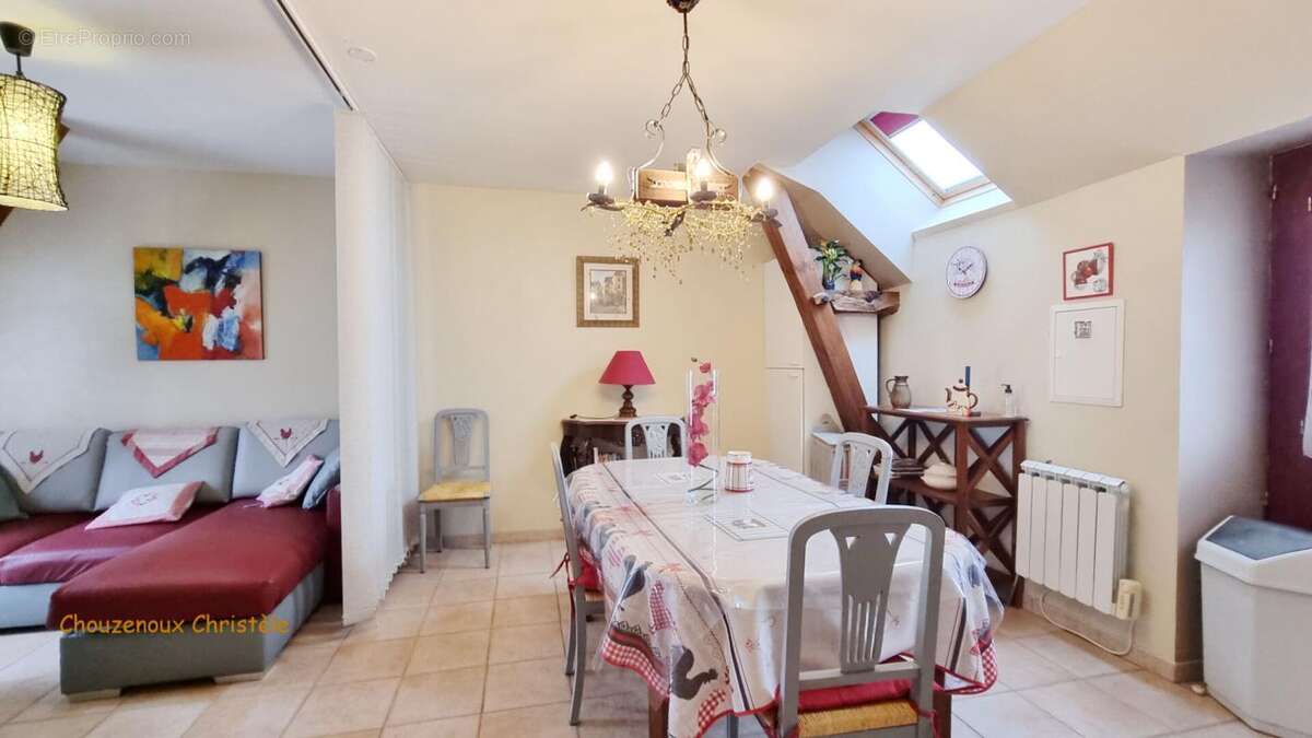 24210 Thenon : maison et 3 Gîtes - photo 13
