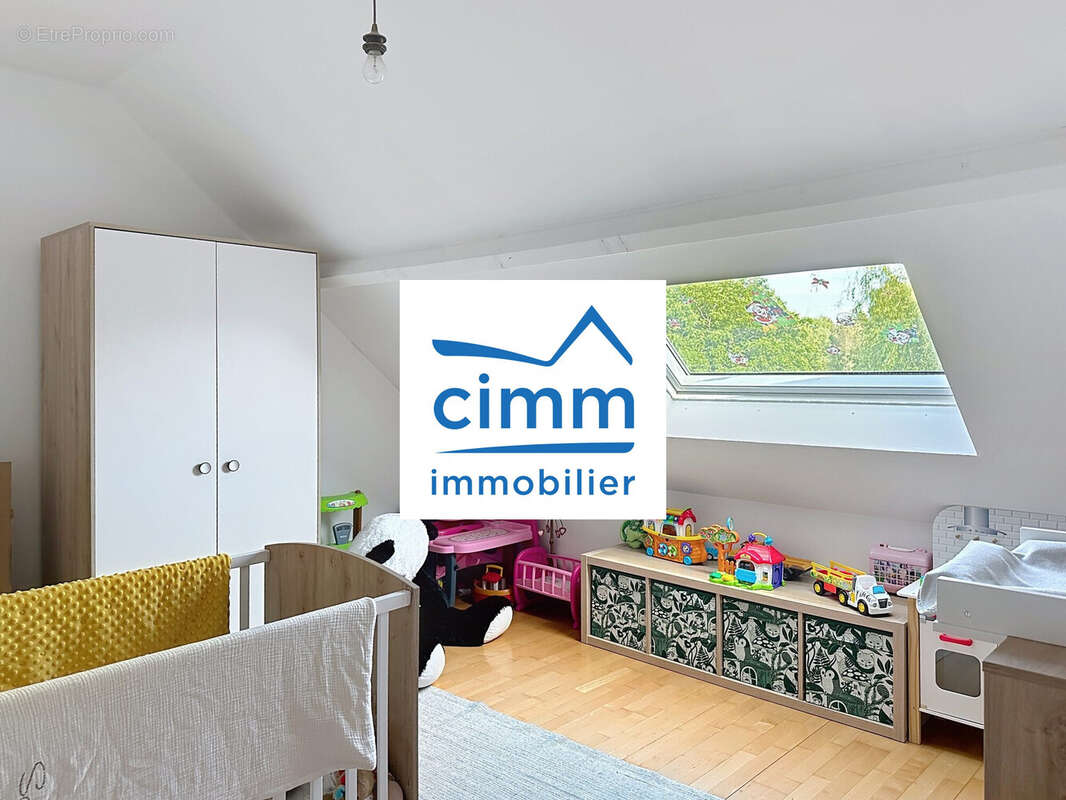 Maison à LA BUSSIERE