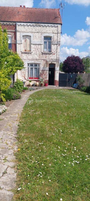 Maison à ROSIERES-EN-SANTERRE