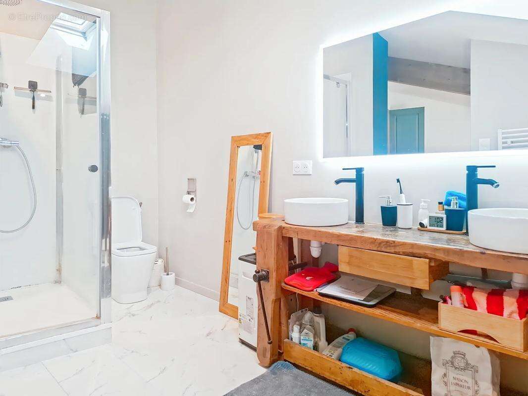 Maison à VILLEGOUGE