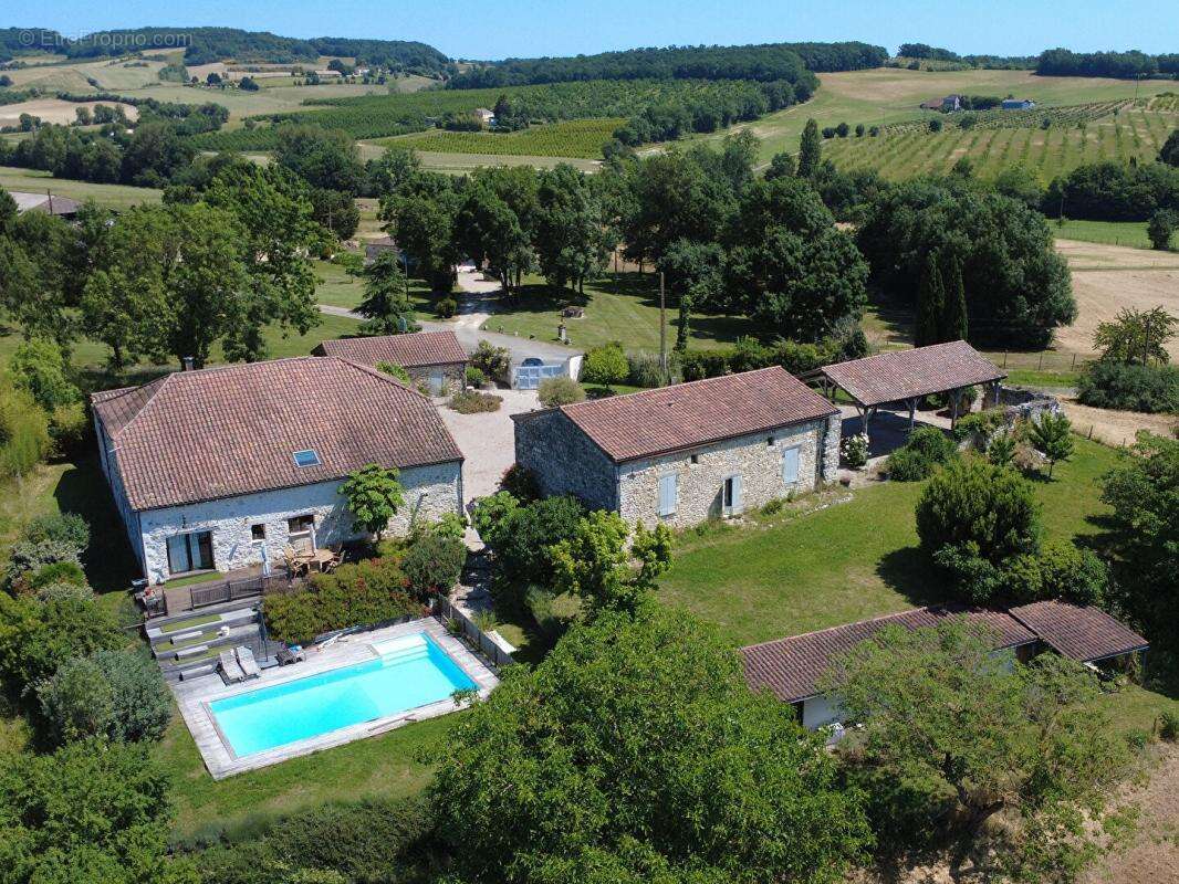 Maison à LA SAUVETAT-SUR-LEDE