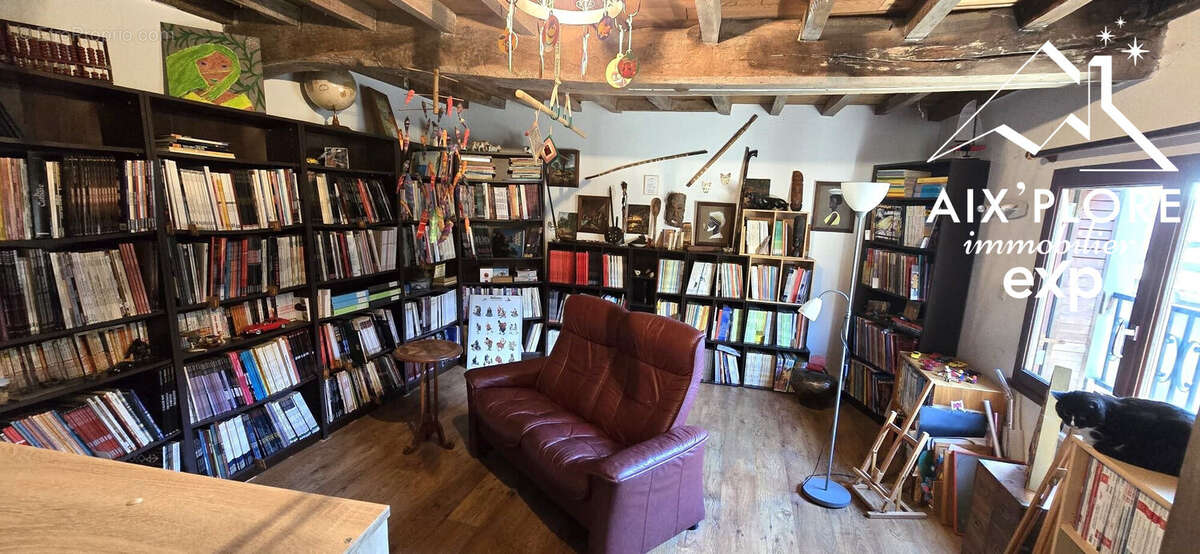 Maison à AMBUTRIX