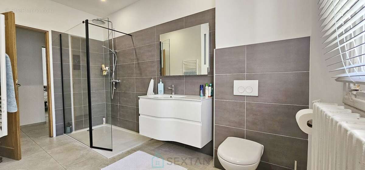 Maison 304 m² à Gourdon  - photo 14