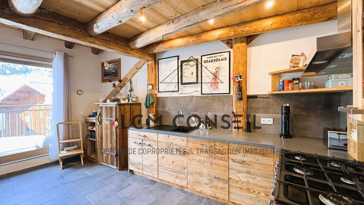 Maison à LES AVANCHERS-VALMOREL