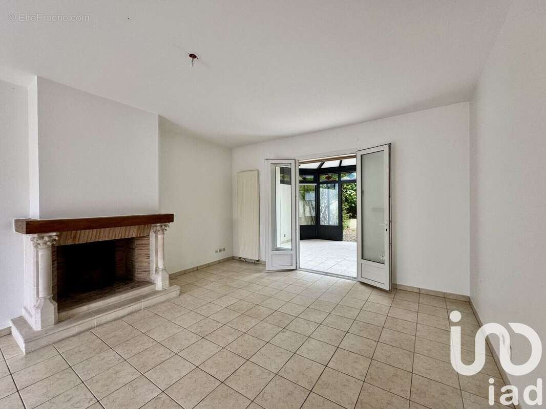 Photo 9 - Maison à NANTERRE