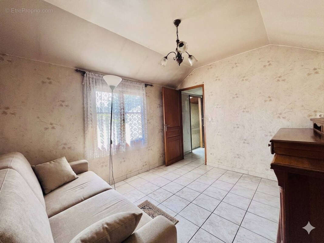 Maison Roissy En Brie 3 pièce(s) 57.7 m2 - photo 6