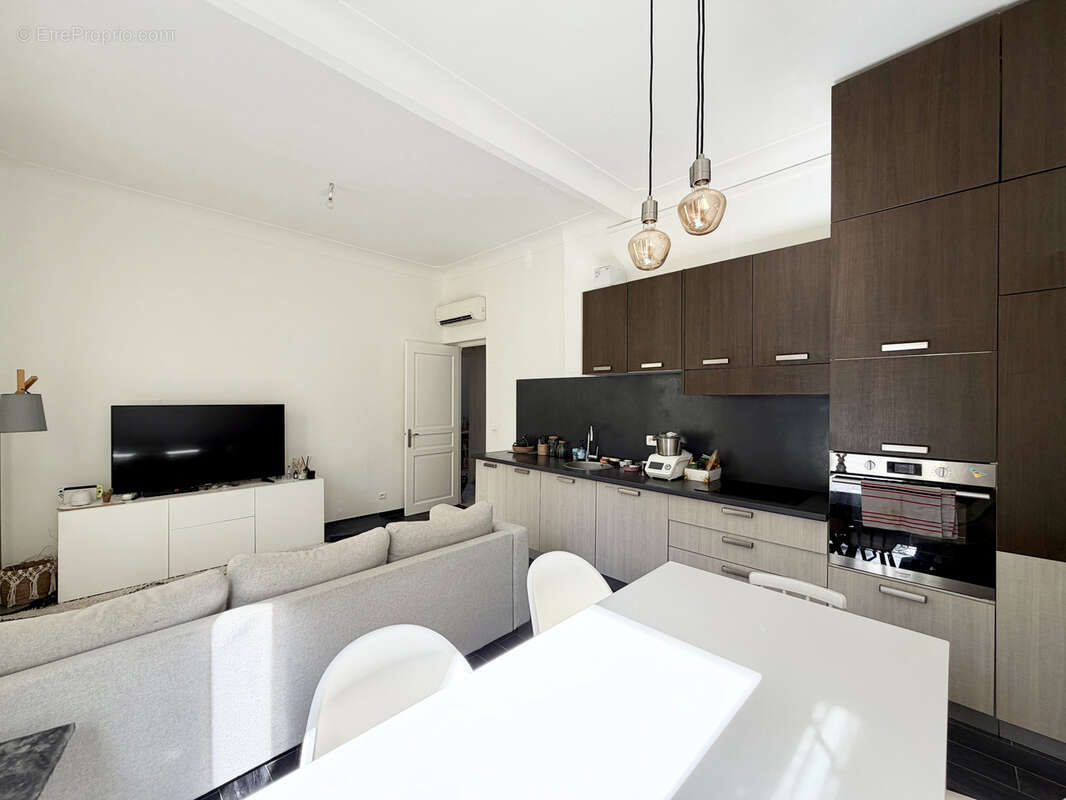 Appartement à MENTON