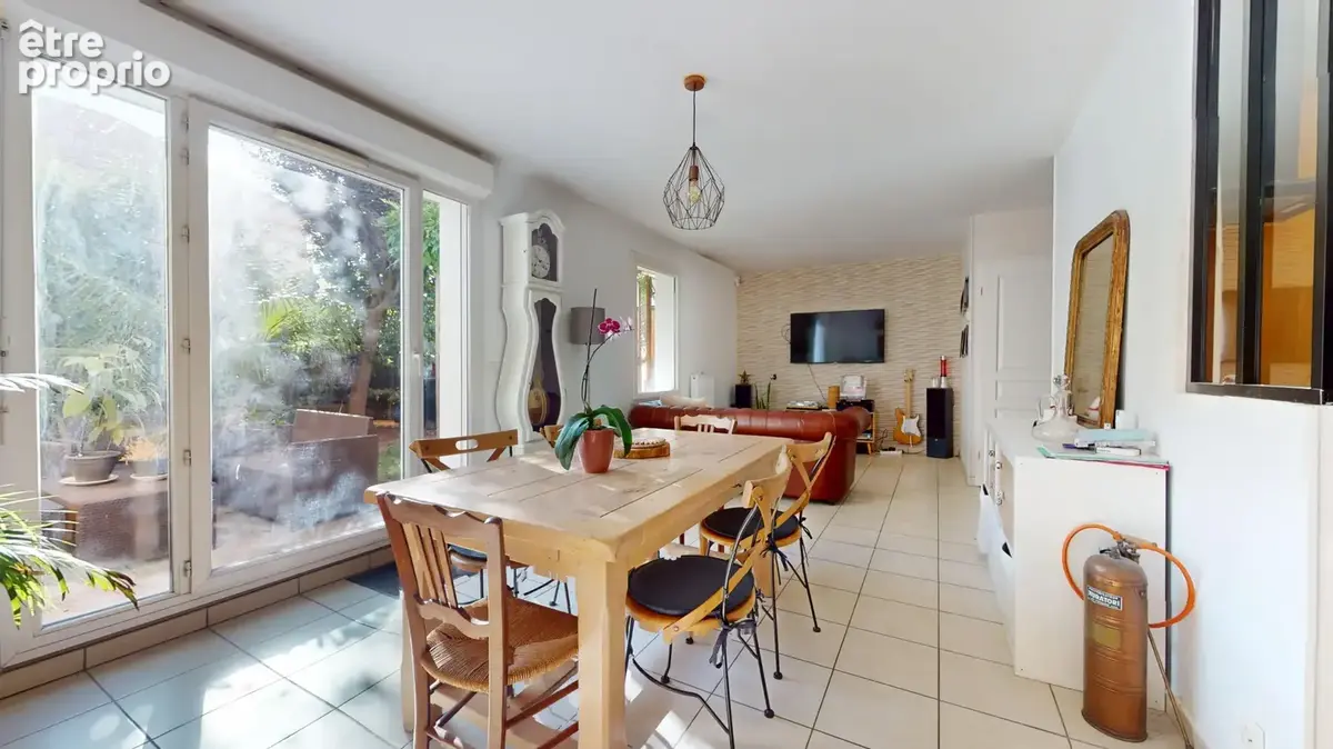 Maison familiale au cœur du Bois Rochefort à Cormeilles-en-Parisis - photo 2