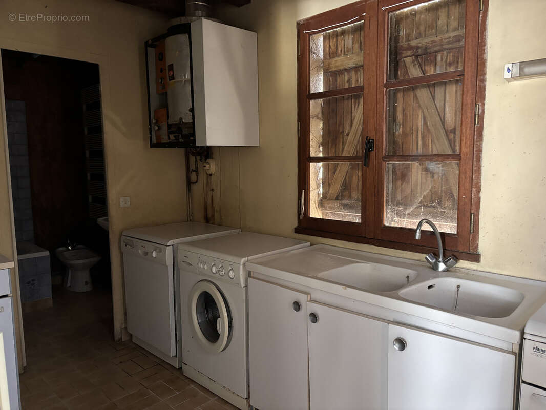 Maison à LE MELE-SUR-SARTHE