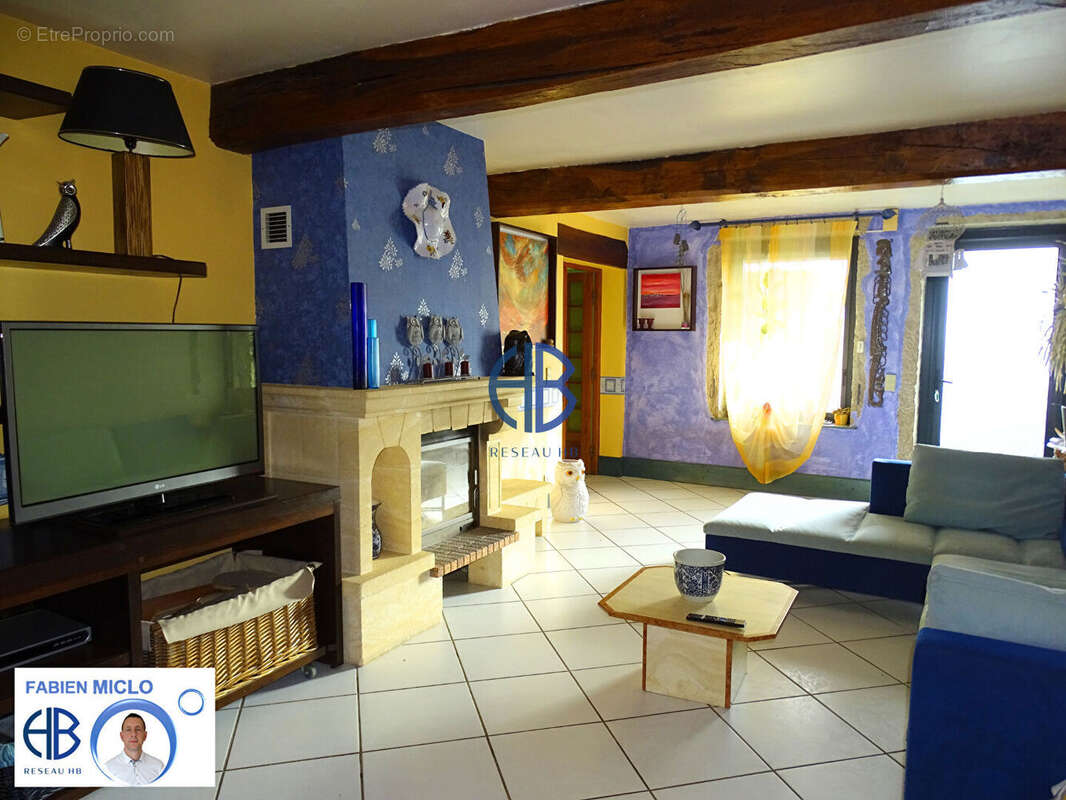 Maison à VILLETTE-SUR-AIN