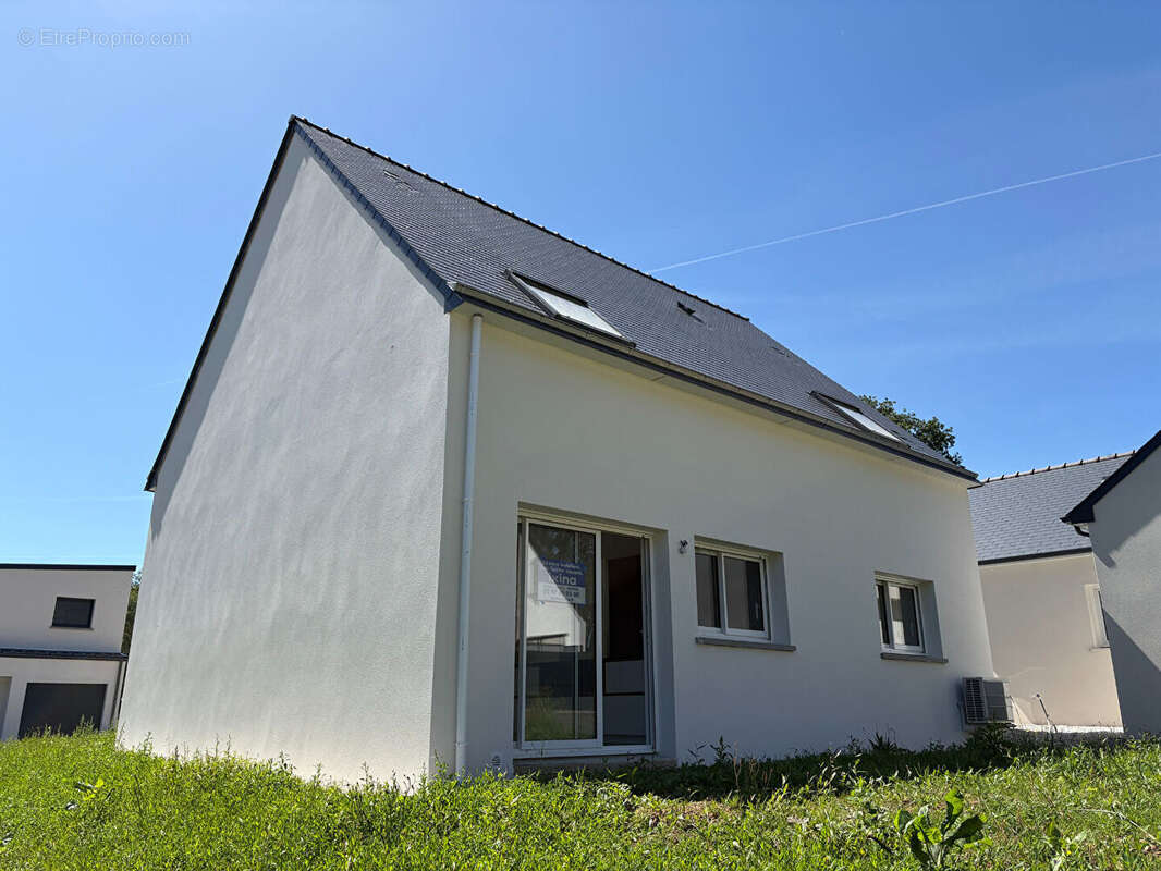 Maison à LOCMINE