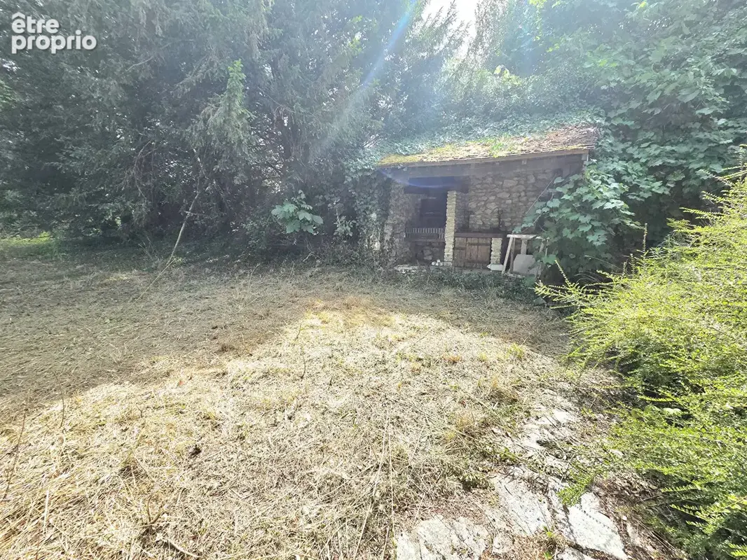 NOYEN SUR SEINE: Longère 8 pieces. 216 m2 habitable sur 2888 m2 de terrain clos - photo 14