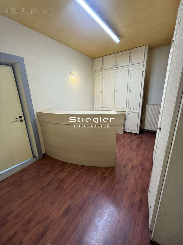 Bureau (local 2)  - Commerce à STRASBOURG