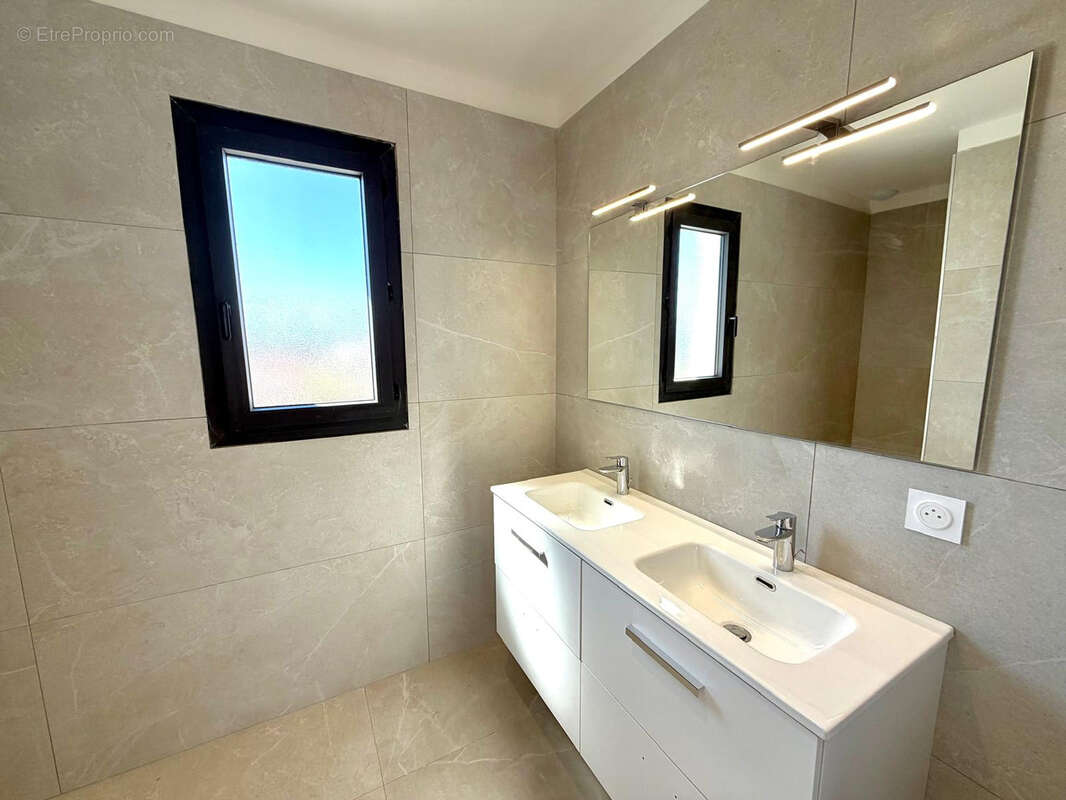 Maison à ARLES-SUR-TECH