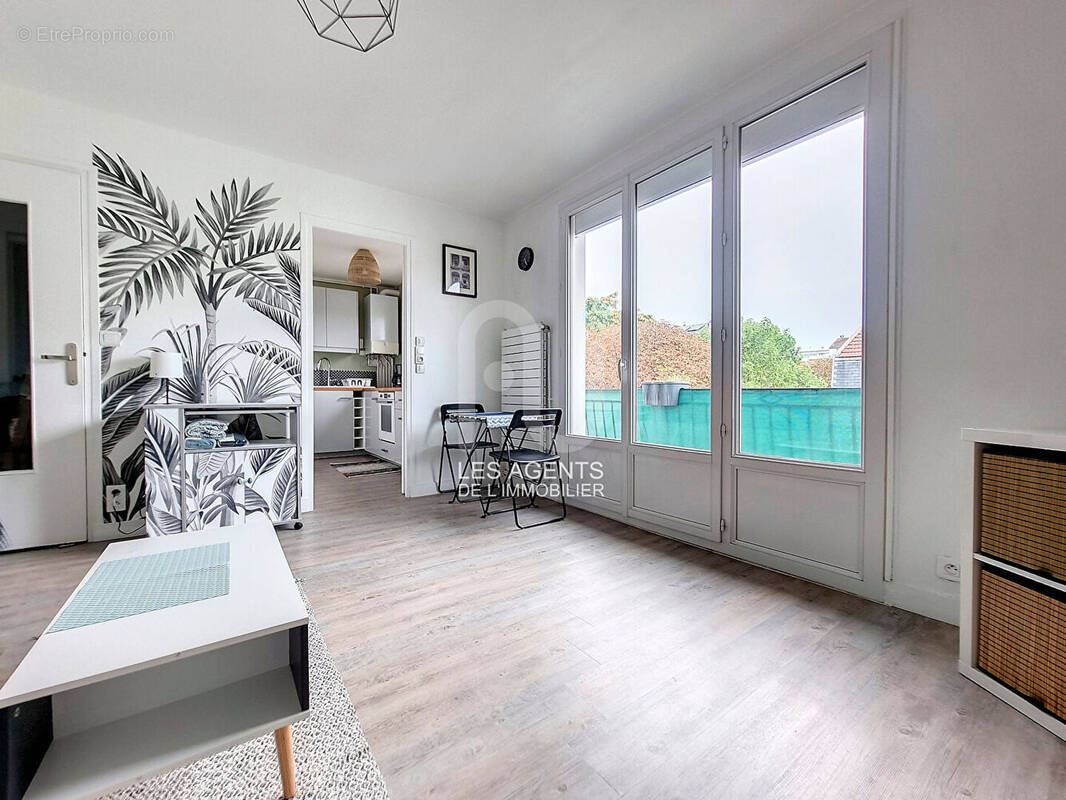 Appartement à ASNIERES-SUR-SEINE