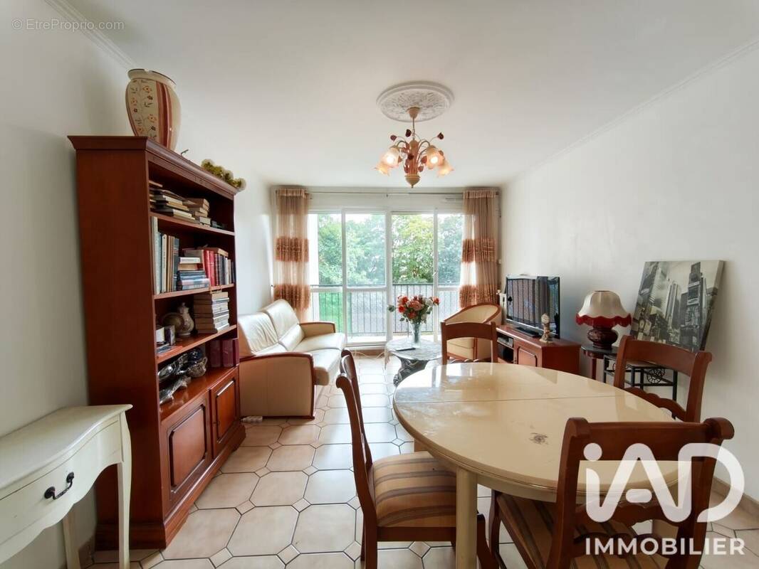Photo 1 - Appartement à VIRY-CHATILLON