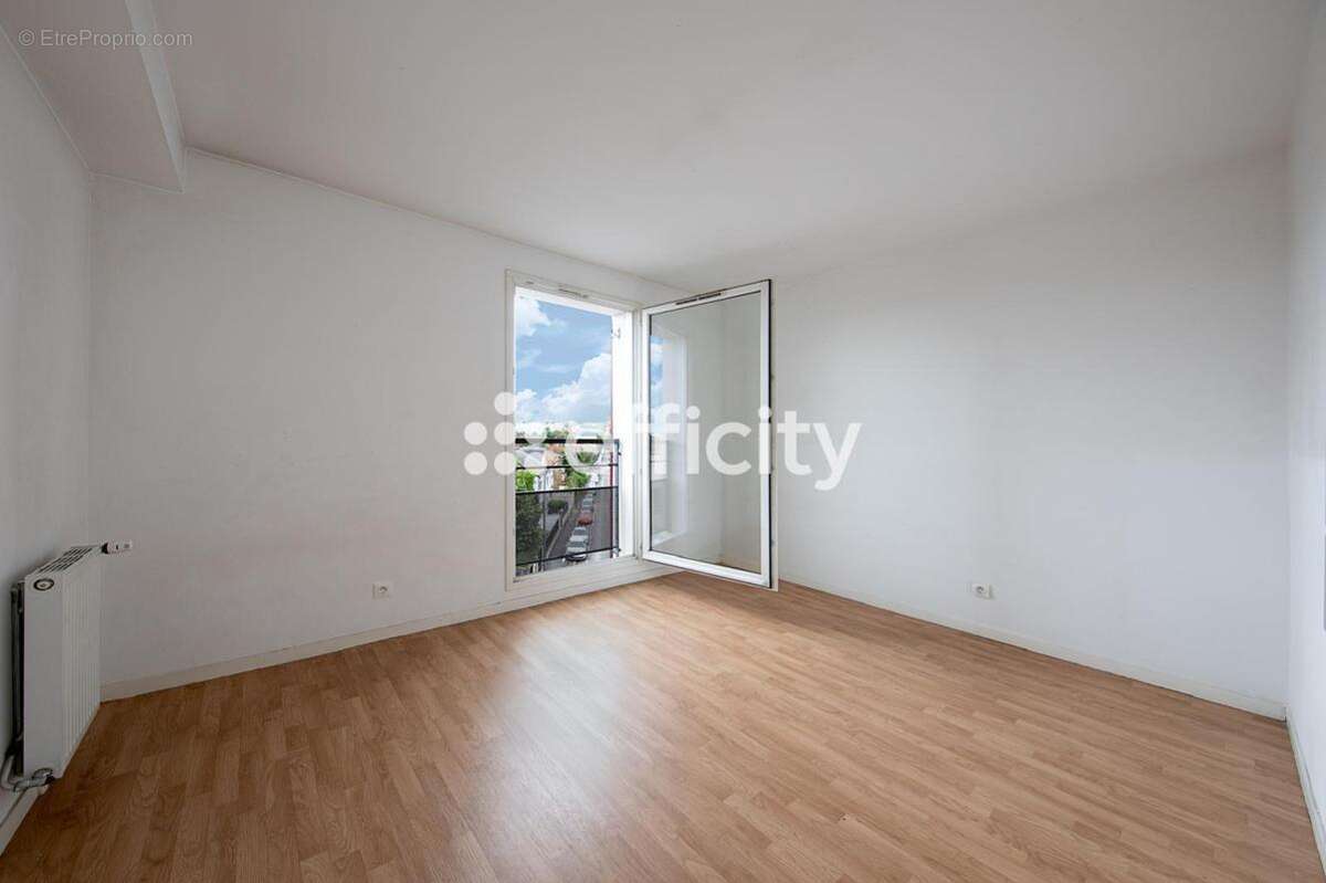 Appartement à VITRY-SUR-SEINE