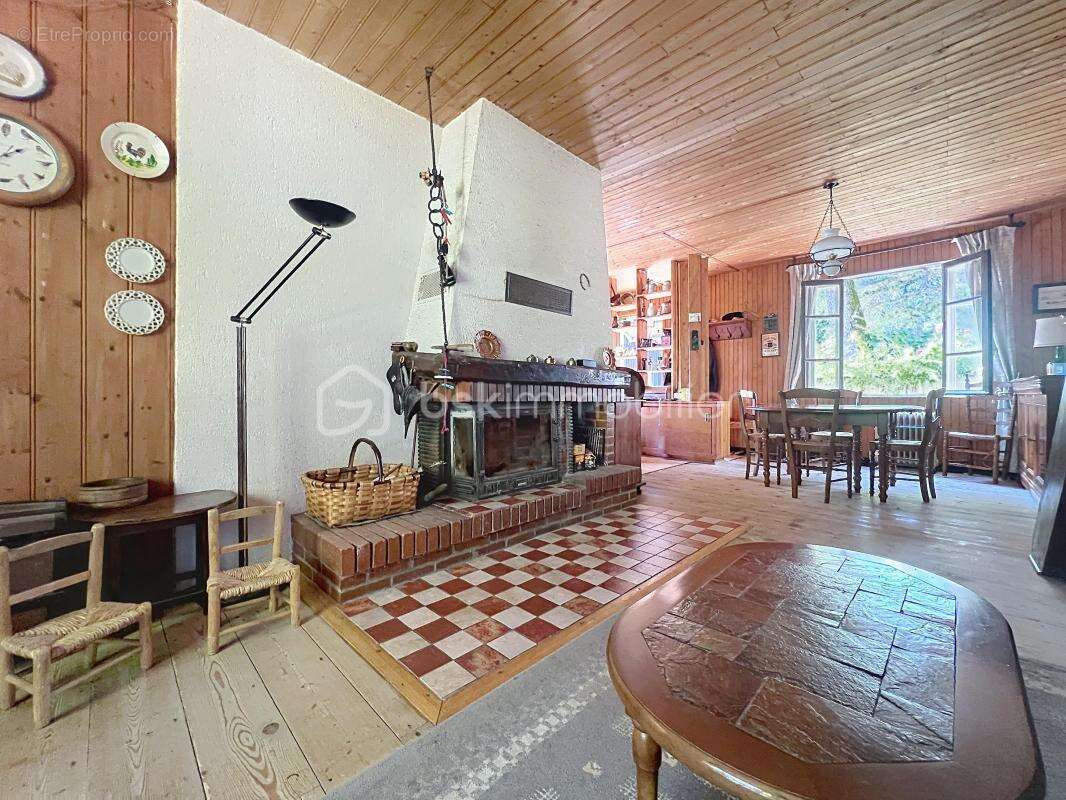 ***chalet atypique de 100 m2 terrain 1857 m2 en chartreuse calme et nature*** - photo 14