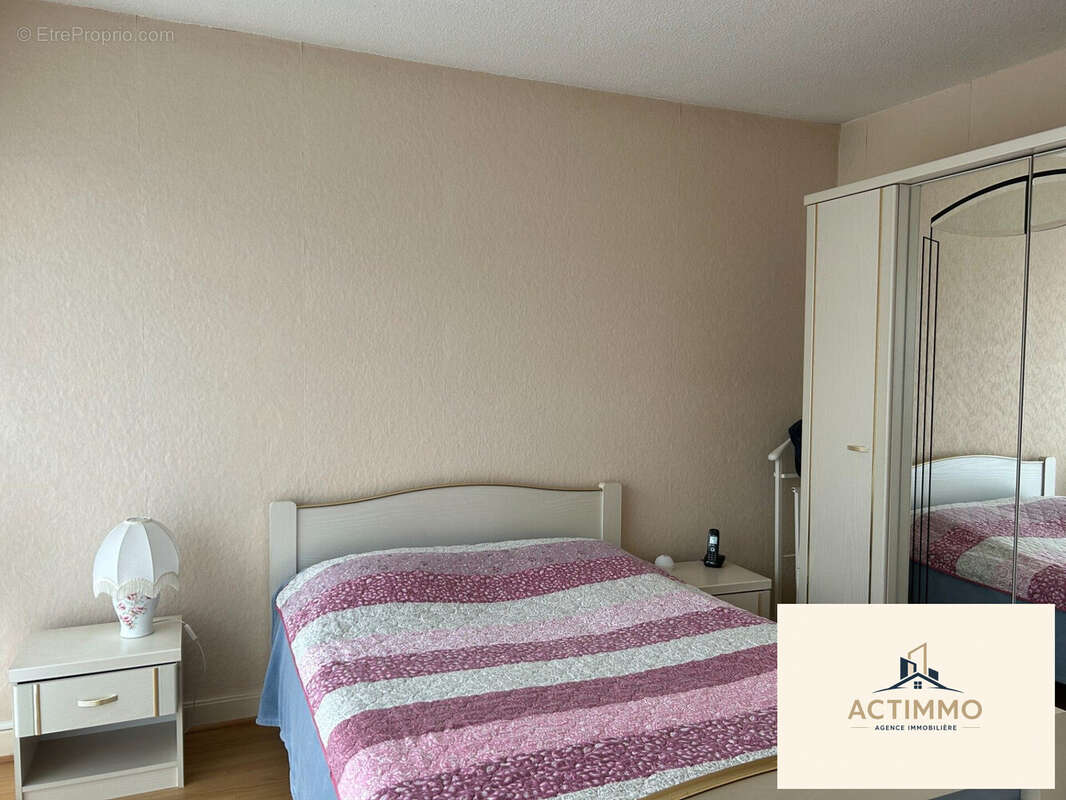 Appartement 59 m² à Joigny  - photo 6