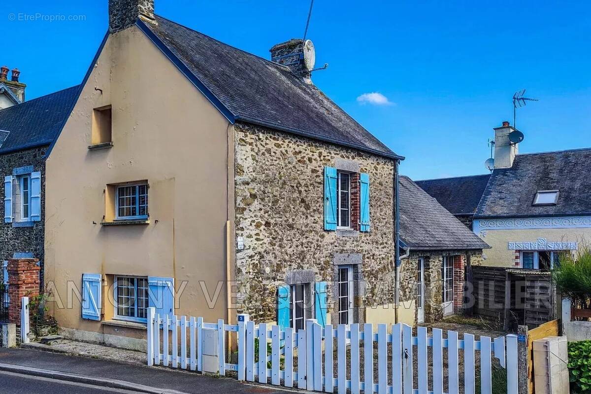 Maison à BLAINVILLE-SUR-MER