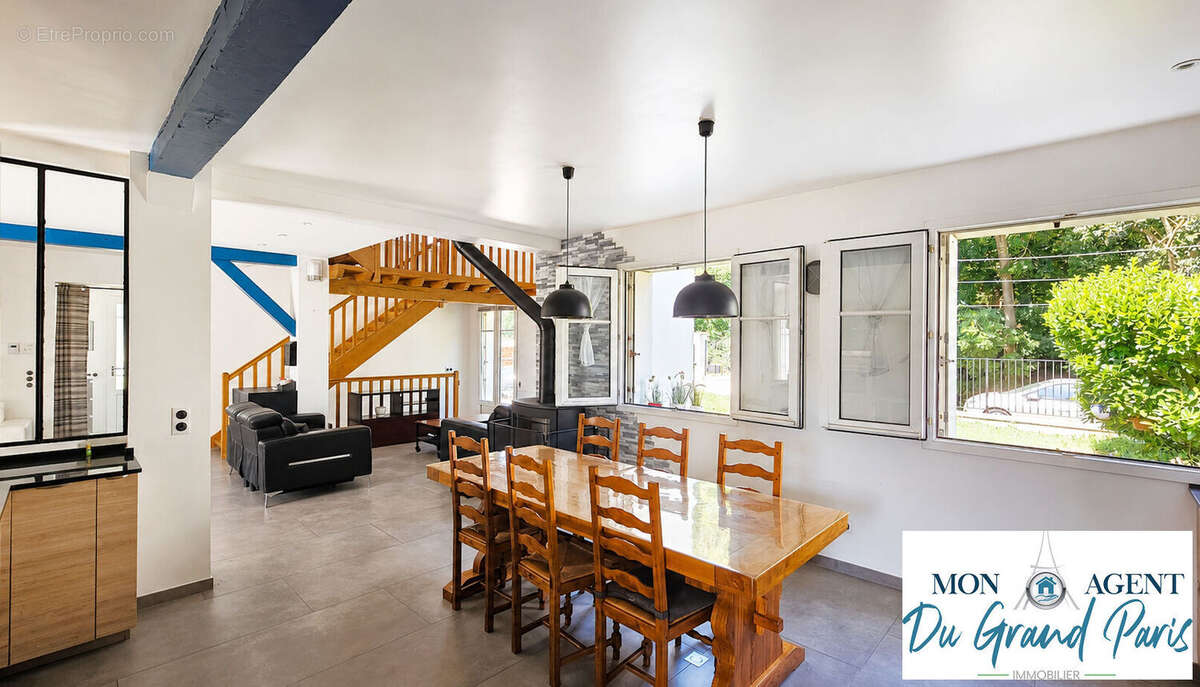 Vente Maison individuelle 245m2 - St Cyr L'ecole proche Buc et Versailles - photo 5