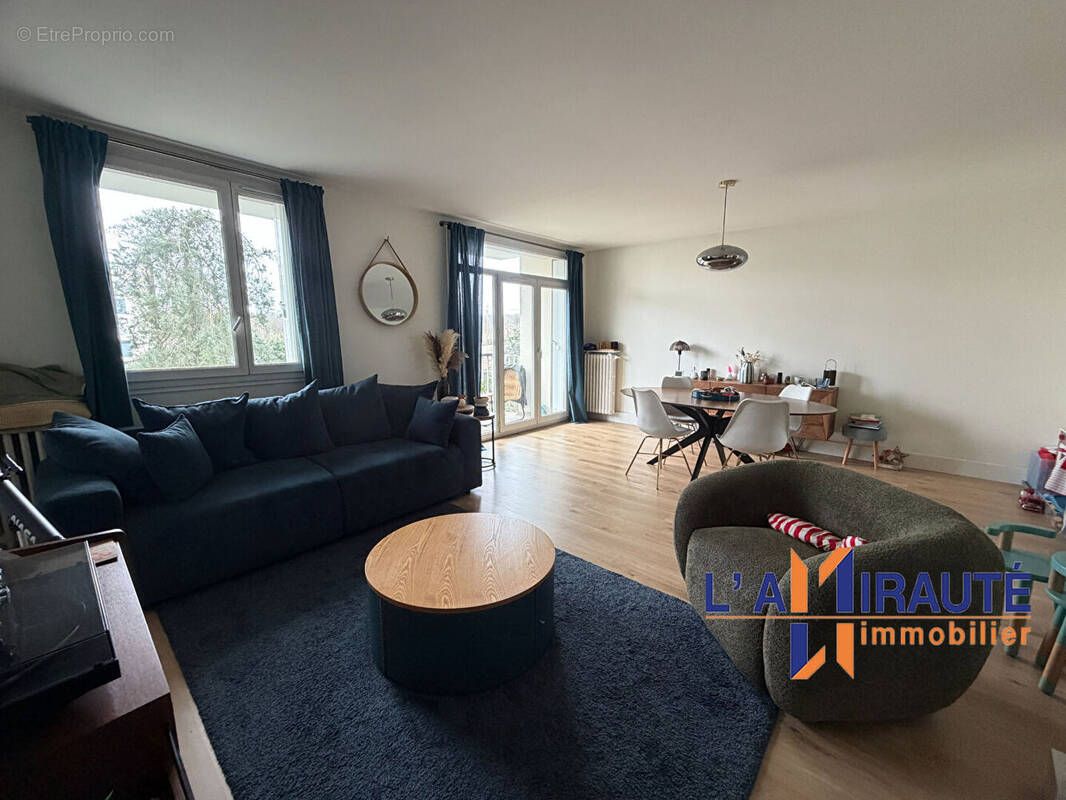 Appartement à MAISONS-LAFFITTE