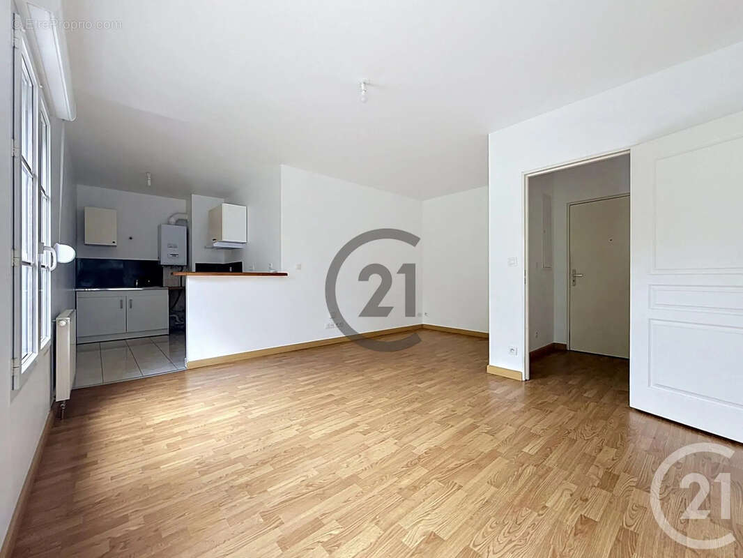 Appartement 42 m² à Reims  - photo 6