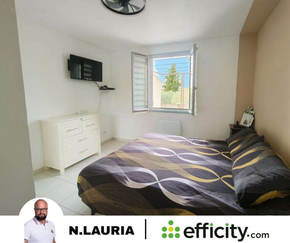 Maison à LA BASTIDE-DES-JOURDANS