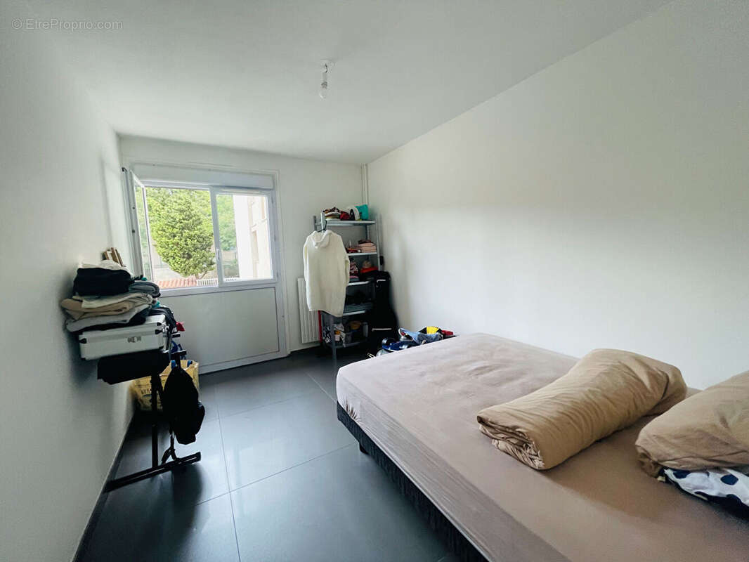 Appartement à PORT-DE-BOUC