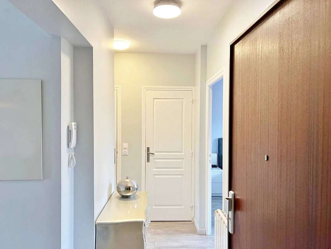 Appartement à SAINT-MAUR-DES-FOSSES