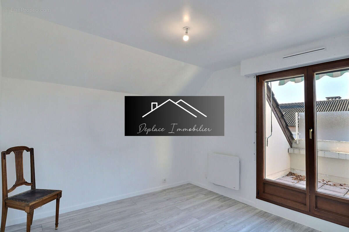 Appartement à DOUVAINE