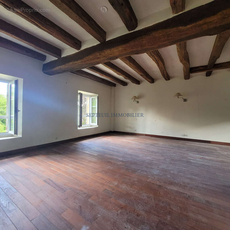 Maison à SEPTEUIL