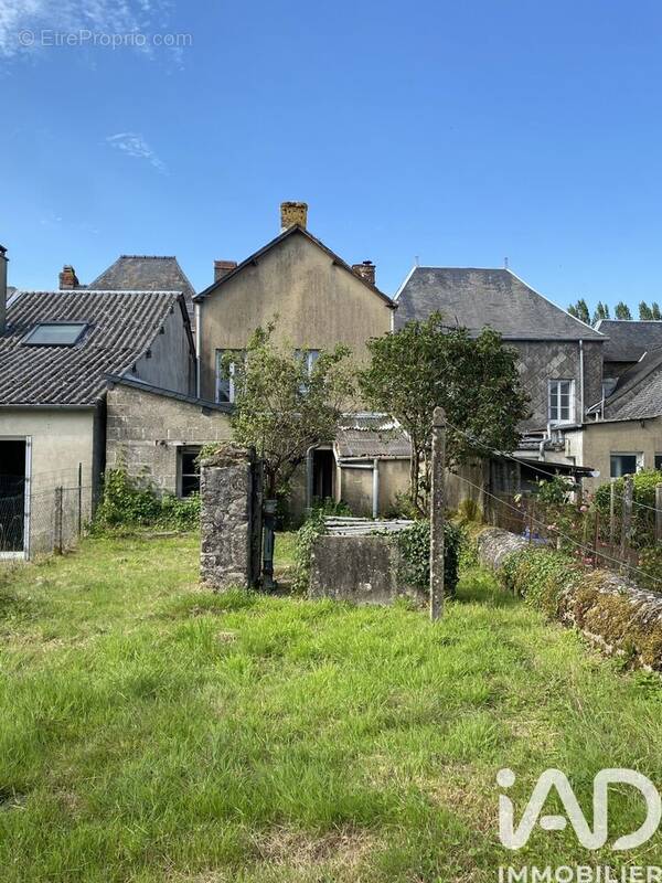 Photo 1 - Maison à IZE