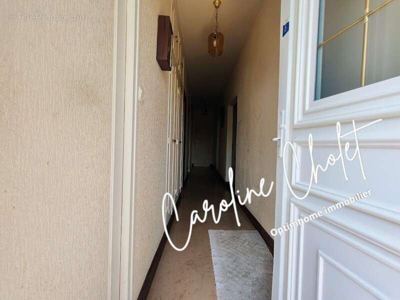 Maison à vendre 6 pièces SAINT MAGNE DE CASTILLON (33) - photo 4