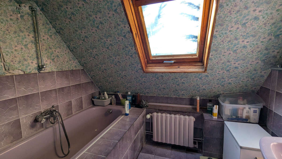 Grande maison de 8 pièces à deux pas du port et de la mer ! - photo 11