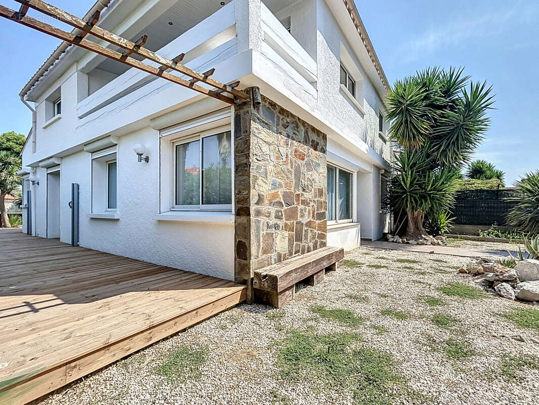 Maison à CANET-EN-ROUSSILLON