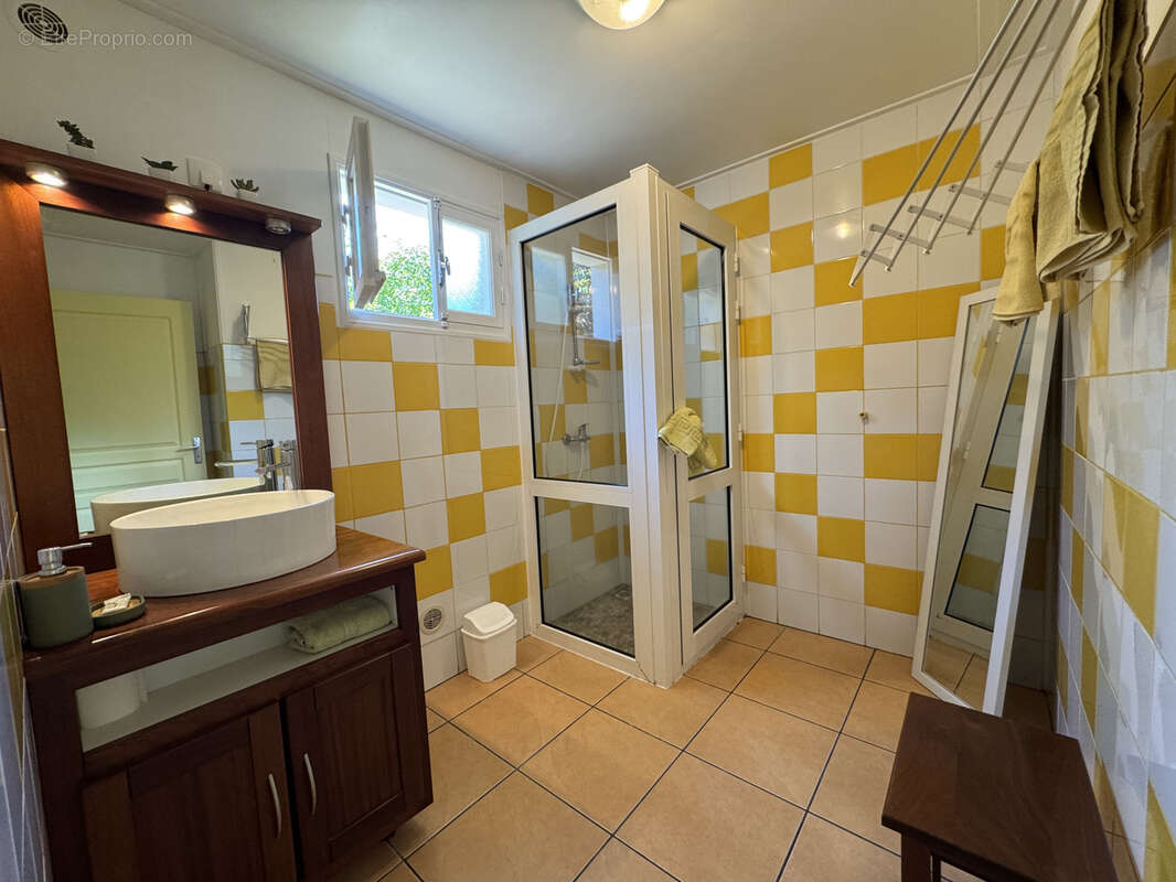 Maison à SAINT-PHILIPPE