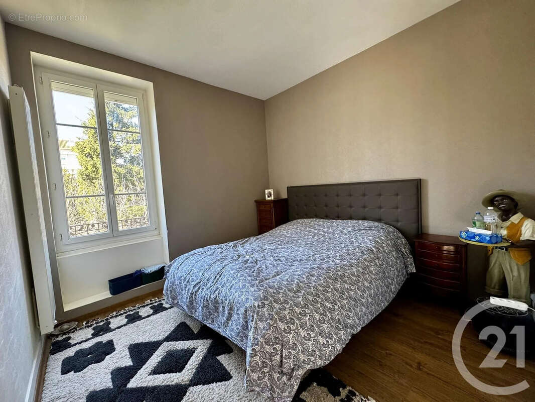 Maison 106 m² à Villeurbanne  - photo 11