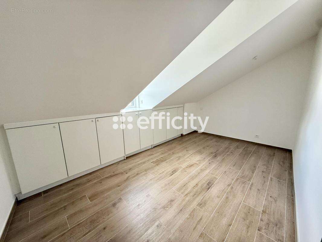 Appartement - photo 6
