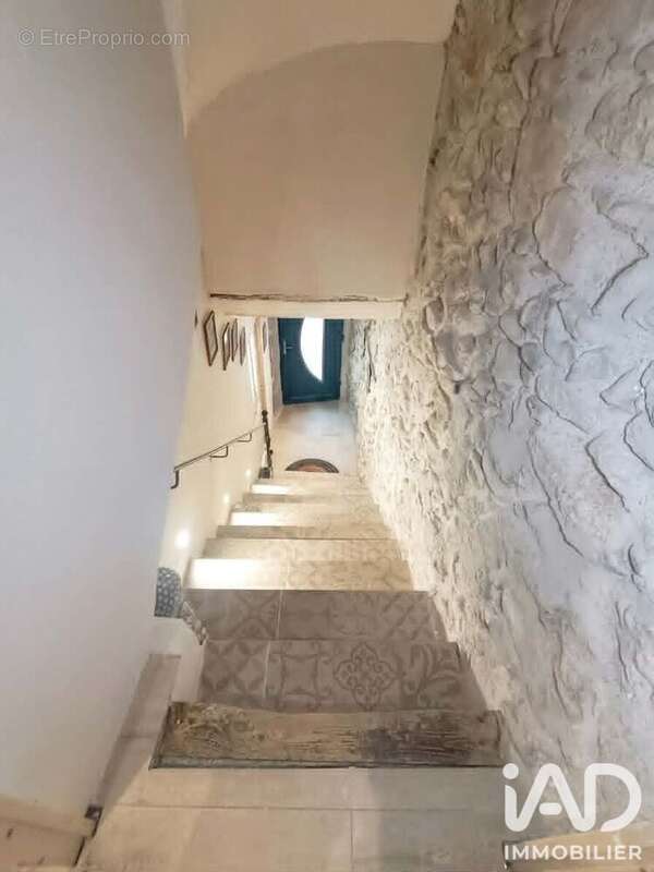 Maison 85 m² à Pouzolles  - photo 6